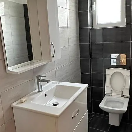 Resjana's Apartament *
